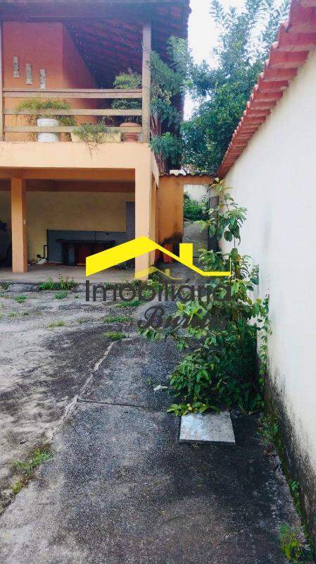 Casa à venda no Palmeiras: 